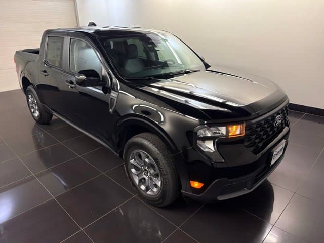 2026 Ford Maverick XLT — photo 1 of 37