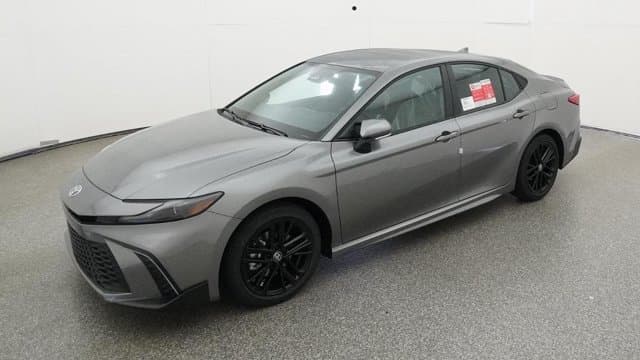2026 Toyota Camry SE — photo 1 of 52