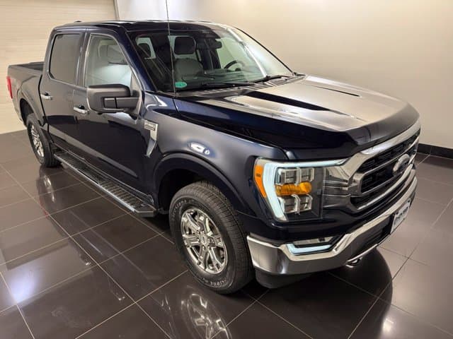 2022 Ford F-150 XLT — photo 1 of 39