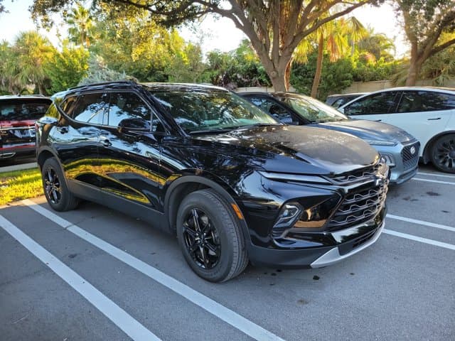 2024 Chevrolet Blazer LT — photo 1 of 4