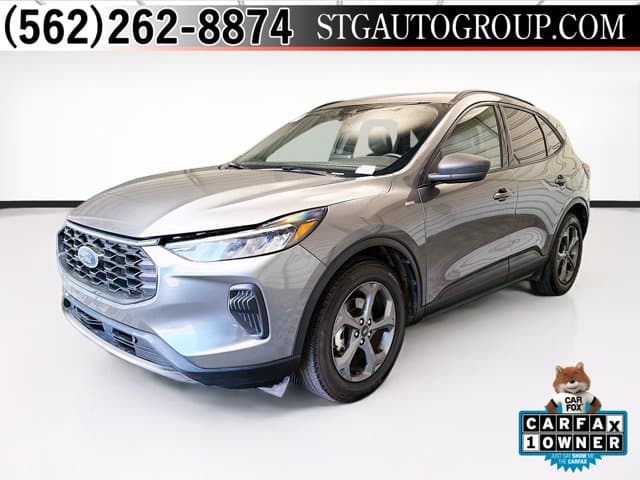 2025 Ford Escape ST-Line — photo 1 of 16