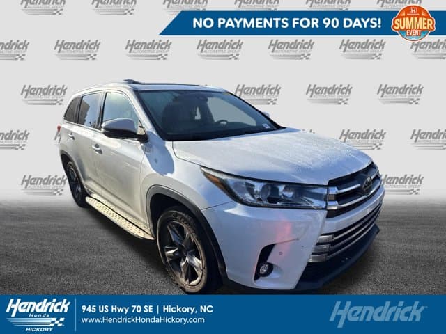 2018 Toyota Highlander Limited Platinum — photo 1 of 10
