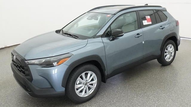 2026 Toyota Corolla Cross LE — photo 1 of 72