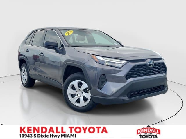 2025 Toyota RAV4 LE — photo 1 of 29