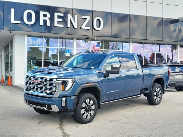 2024 GMC Sierra 2500HD Denali — photo 1 of 35