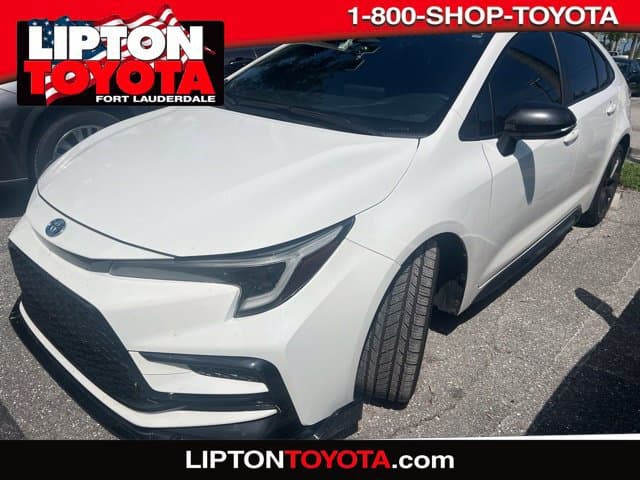 2023 Toyota Corolla SE — photo 1 of 4