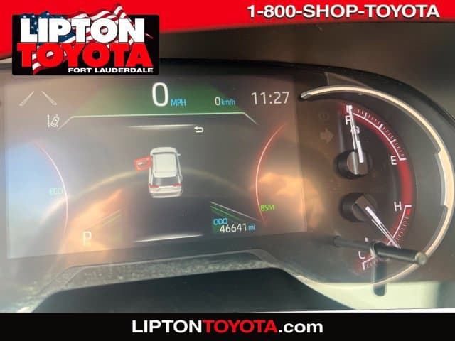 2023 Toyota RAV4 XLE — photo 1 of 2
