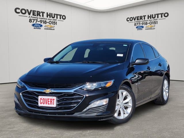 2019 Chevrolet Malibu LT — photo 1 of 32