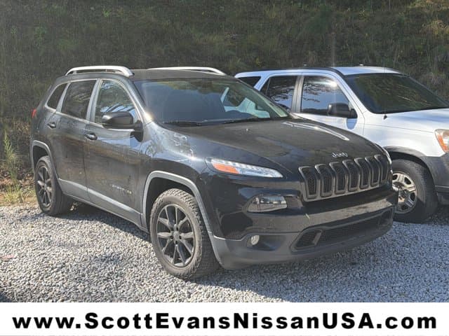 2018 Jeep Cherokee Latitude — photo 1 of 3