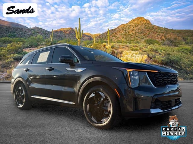 2025 Kia Sorento Hybrid EX — photo 1 of 41