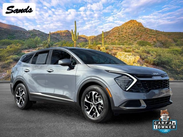 2024 Kia Sportage EX — photo 1 of 33