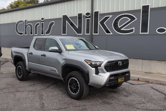 2025 Toyota Tacoma 4WD TRD Off Road — photo 1 of 32