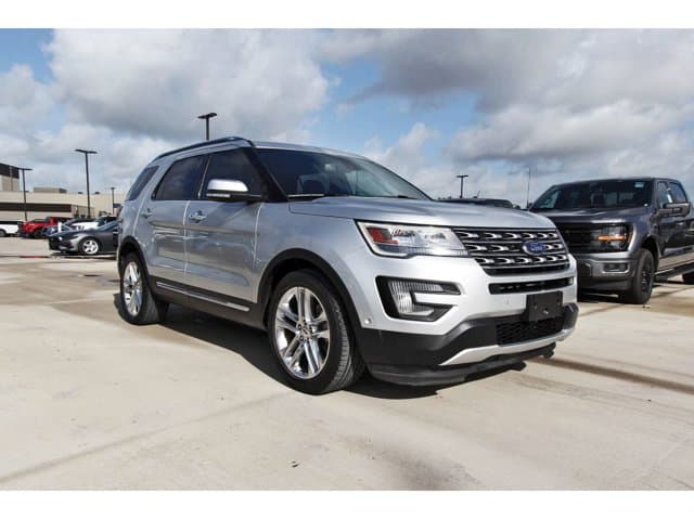 2017 Ford Explorer Limited — photo 1 of 34