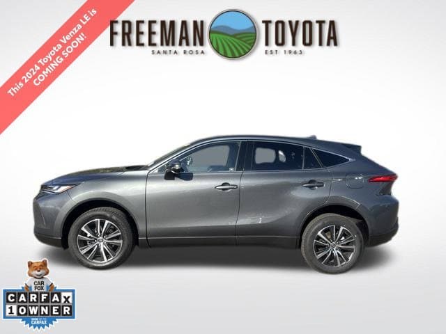 2024 Toyota Venza LE — photo 1 of 8