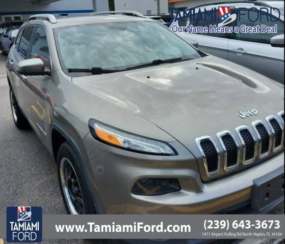 2017 Jeep Cherokee Latitude — photo 1 of 3