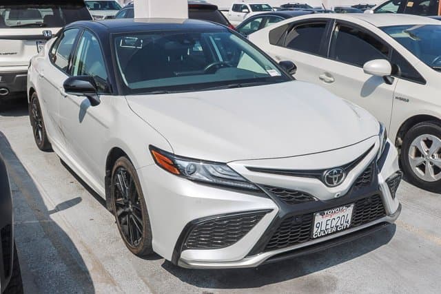 2024 Toyota Camry XSE — photo 1 of 16