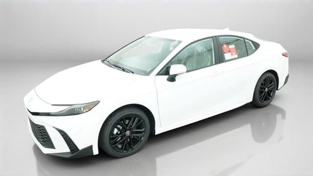 2027 Toyota Camry SE — photo 1 of 46