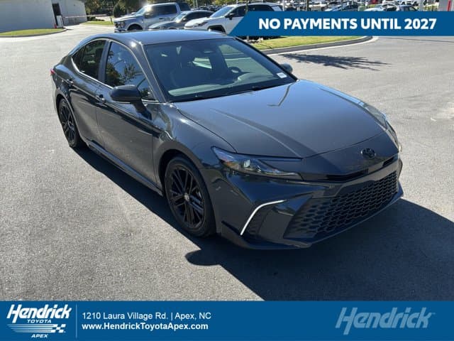 2026 Toyota Camry SE — photo 1 of 34