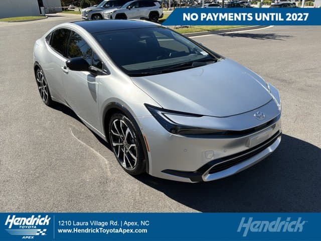 2025 Toyota Prius Plug-In Hybrid XSE Premium — photo 1 of 35