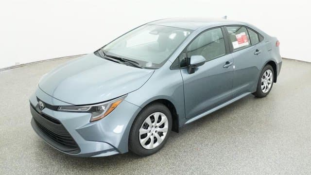 2026 Toyota Corolla LE — photo 1 of 52
