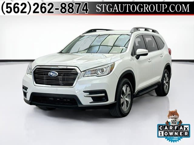 2022 Subaru Ascent Premium — photo 1 of 21
