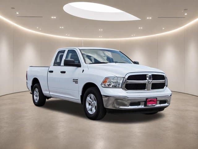 2024 RAM 1500 Classic SLT — photo 1 of 28