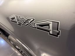 Extra Photo