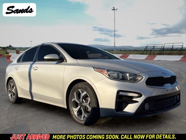 2021 Kia Forte LXS — photo 1 of 11