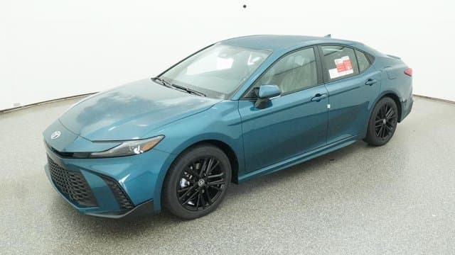 2026 Toyota Camry SE — photo 1 of 52
