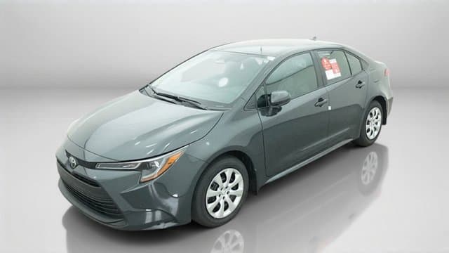 2027 Toyota Corolla LE — photo 1 of 24