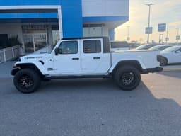 Extra Photo