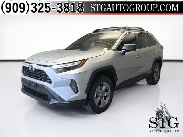 2024 Toyota RAV4 Hybrid LE — photo 1 of 16