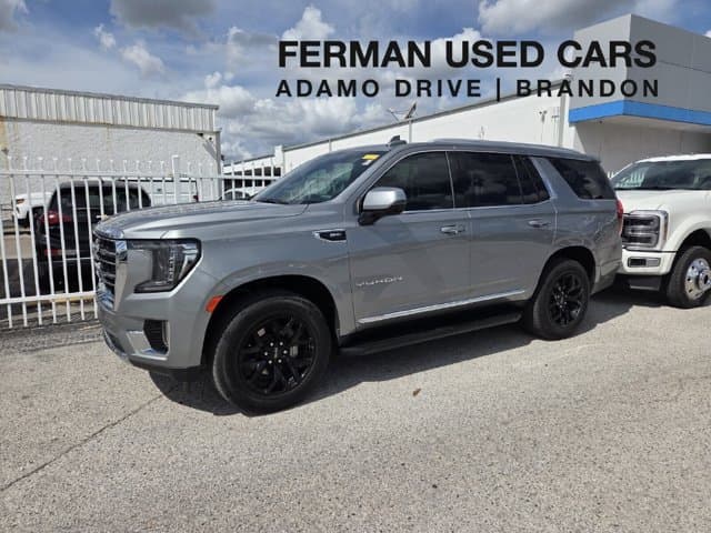 2024 GMC Yukon SLT — photo 1 of 17