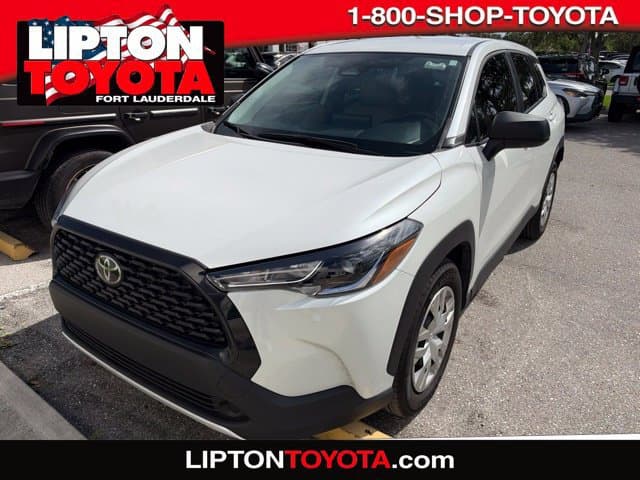 2025 Toyota Corolla Cross L — photo 1 of 3
