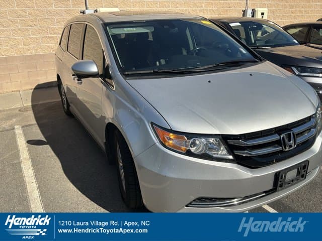 2015 Honda Odyssey EX-L — photo 1 of 10