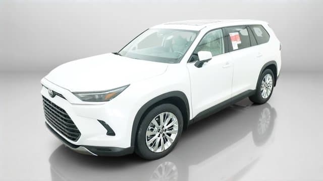 2026 Toyota Grand Highlander Platinum — photo 1 of 46