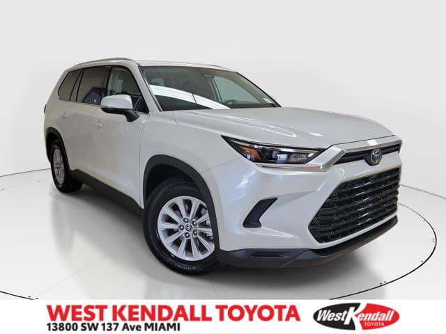 2026 Toyota Grand Highlander XLE — photo 1 of 33
