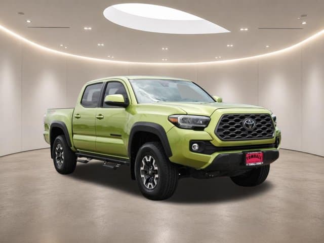 2023 Toyota Tacoma 4WD TRD Off Road — photo 1 of 33