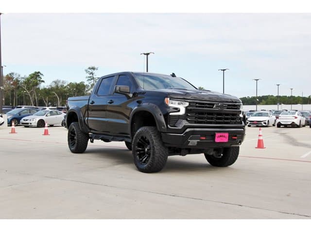 2023 Chevrolet Silverado 1500 LT Trail Boss — photo 1 of 35