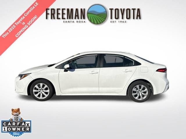 2025 Toyota Corolla LE — photo 1 of 8