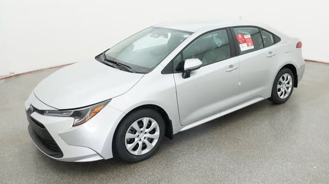 2027 Toyota Corolla LE — photo 1 of 32