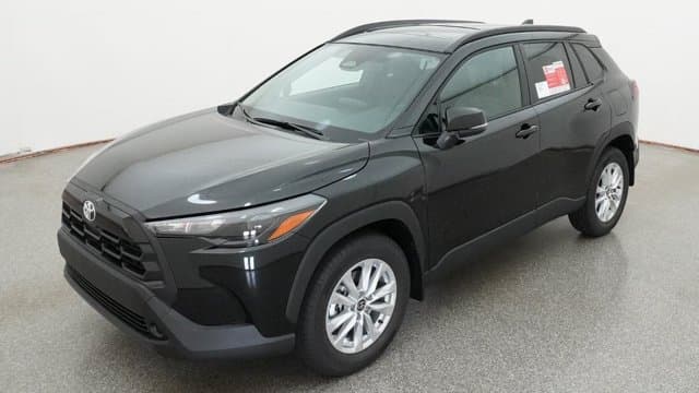 2026 Toyota Corolla Cross LE — photo 1 of 32