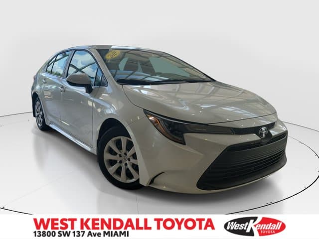2026 Toyota Corolla LE — photo 1 of 30