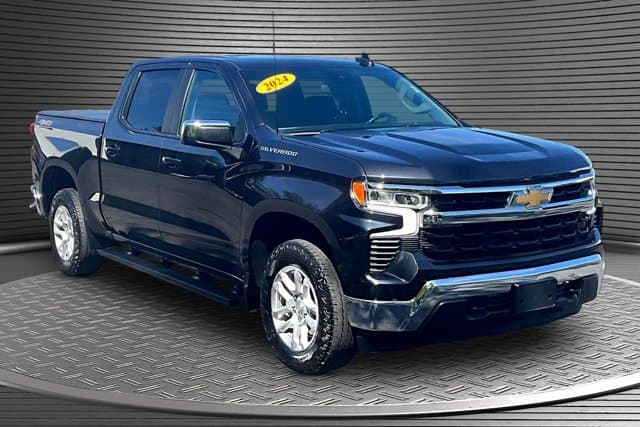 2024 Chevrolet Silverado 1500 LT — photo 1 of 25