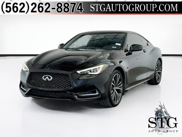 2017 INFINITI Q60 2.0t — photo 1 of 20