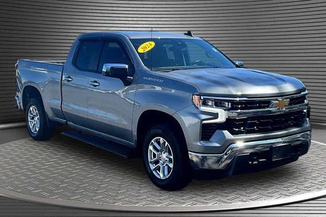 2024 Chevrolet Silverado 1500 LT — photo 1 of 25