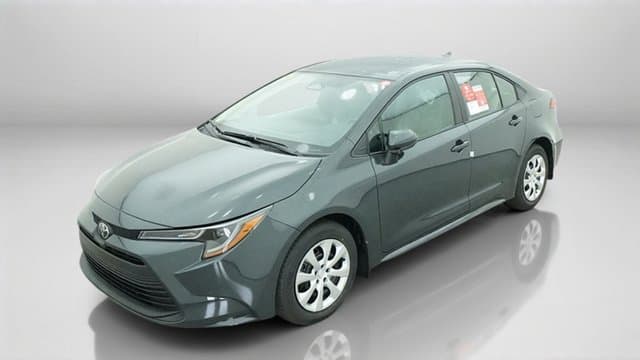 2027 Toyota Corolla LE — photo 1 of 24