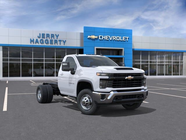 2026 Chevrolet Silverado 3500HD CC Work Truck — photo 1 of 24