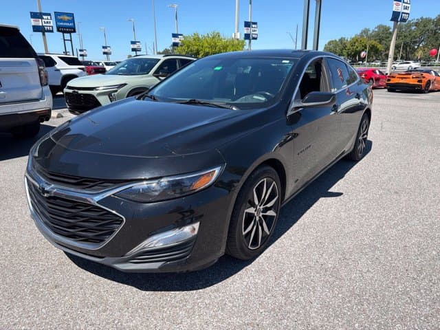 2022 Chevrolet Malibu RS — photo 1 of 15