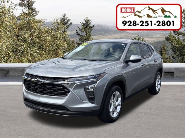 2026 Chevrolet Trax LS — photo 1 of 24
